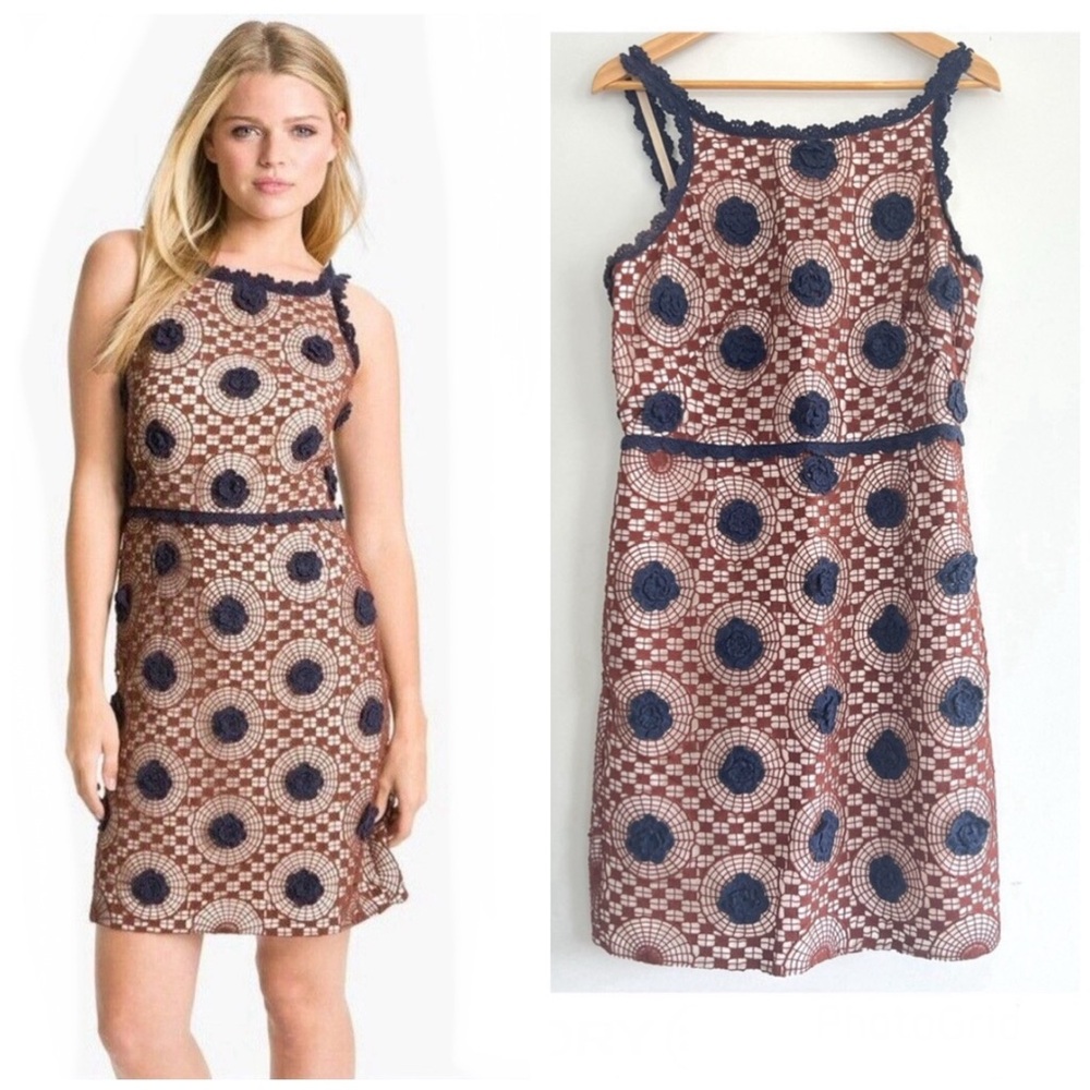 TORY BURCH Sally Crochet Florettes Rosette Sleeveless Runway Sheath Dress Sz 10